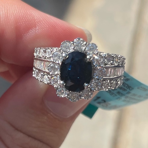 Effy 1.9 ct t.w Sapphire 0.94 ct t.w Diamond Ring 14k White Gold - Picture 1 of 9